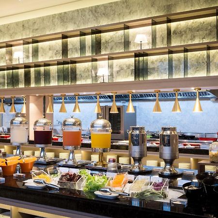 Cuncyue Hot Spring Resort Luodong Extérieur photo The buffet at the hotel