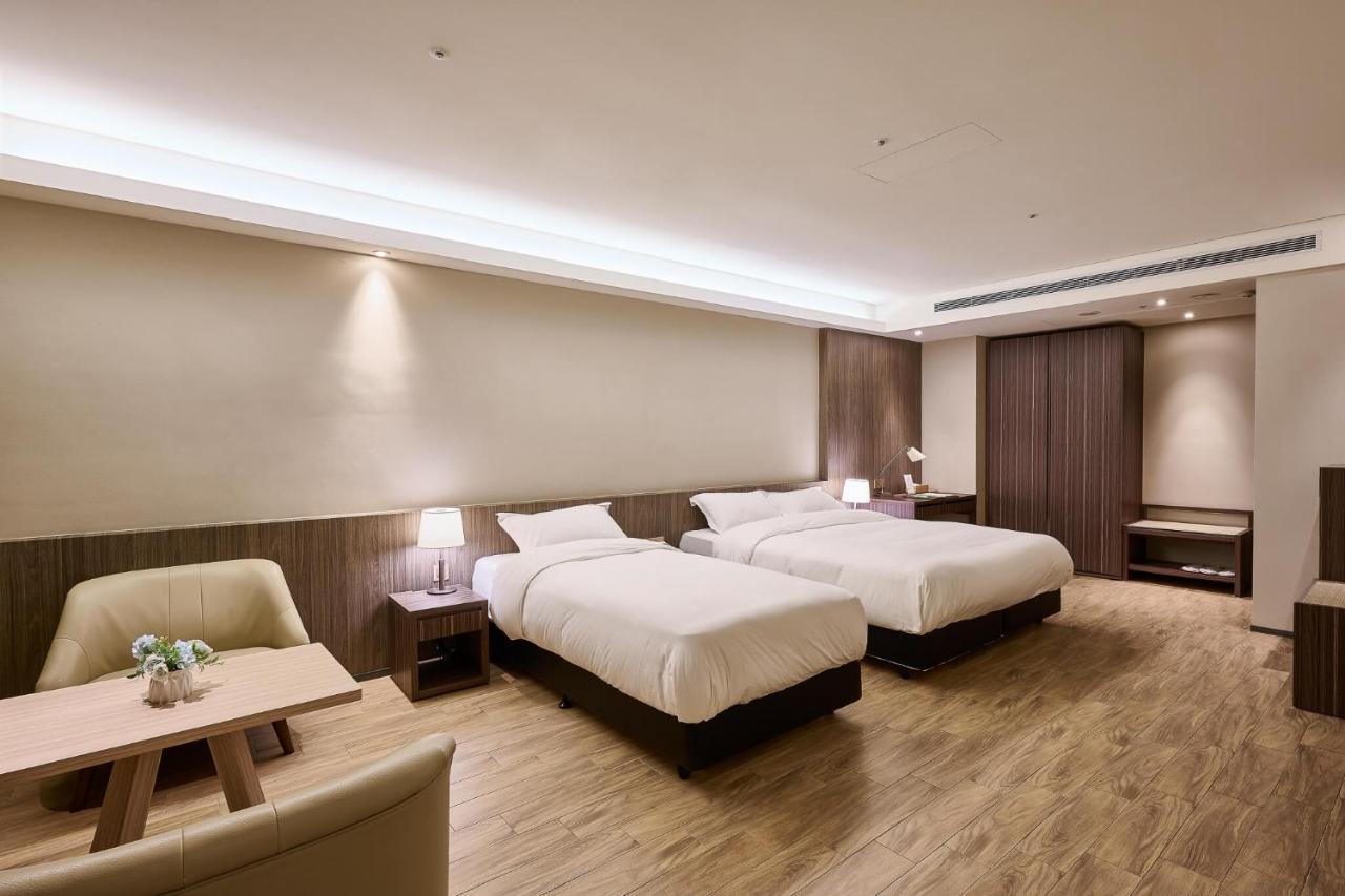 Cuncyue Hot Spring Resort Luodong Extérieur photo Deluxe Room