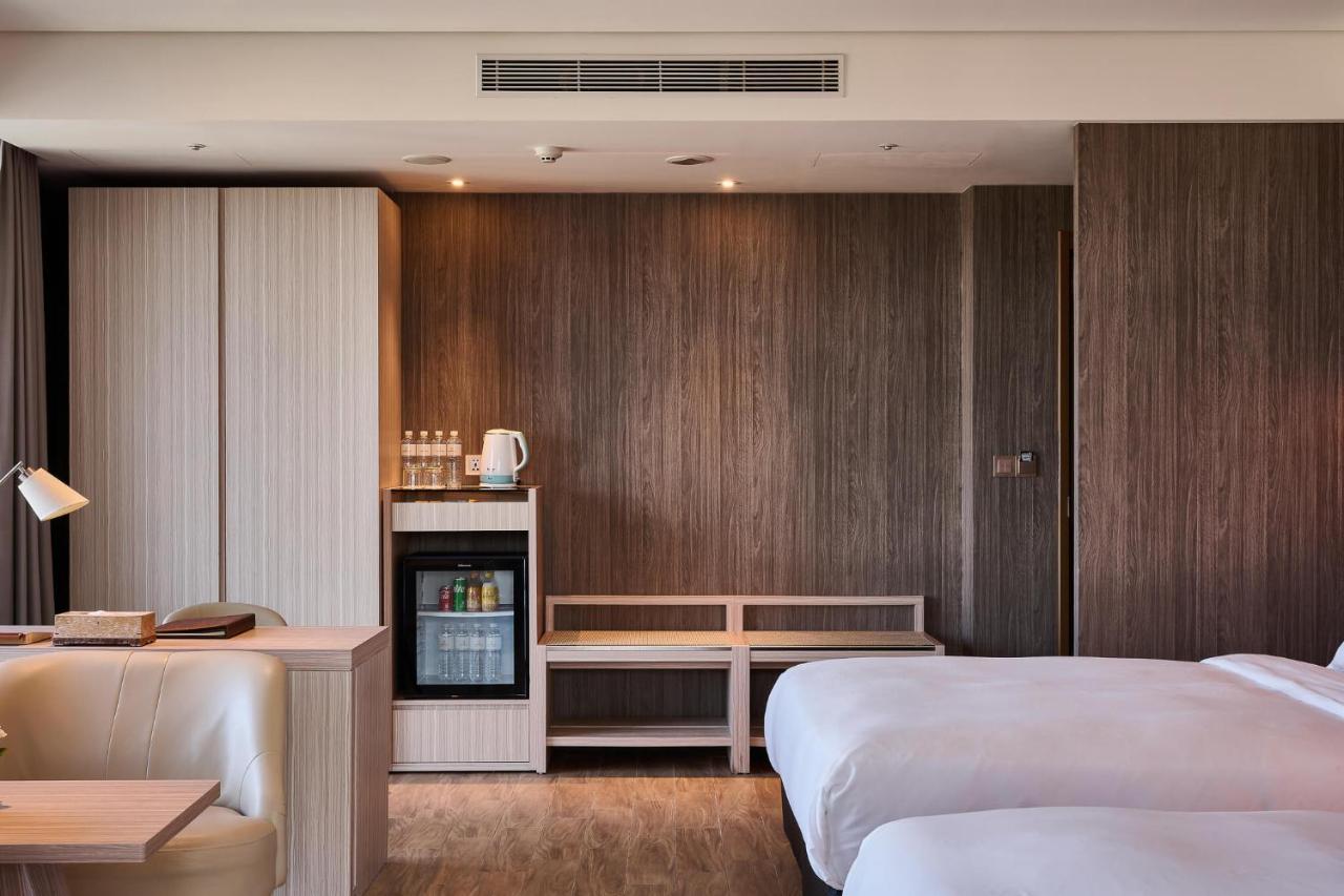 Cuncyue Hot Spring Resort Luodong Extérieur photo A room at the hotel