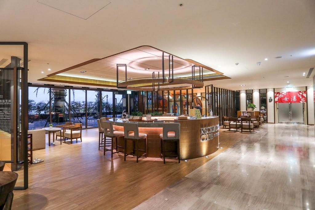 Cuncyue Hot Spring Resort Luodong Extérieur photo The lounge at the airport