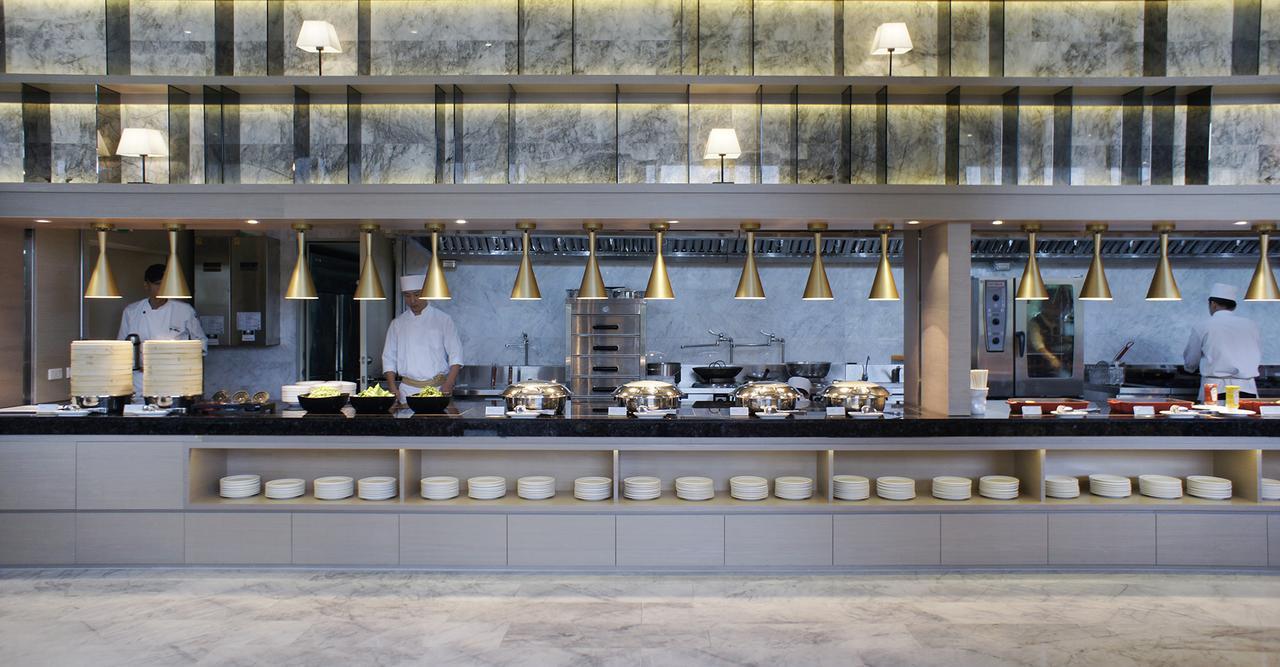 Cuncyue Hot Spring Resort Luodong Extérieur photo The kitchen at the restaurant
